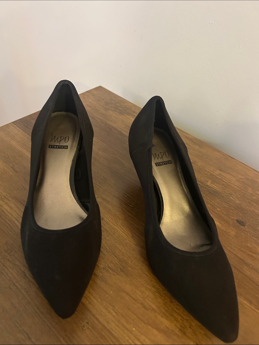 Black Pointed-Toe Heels